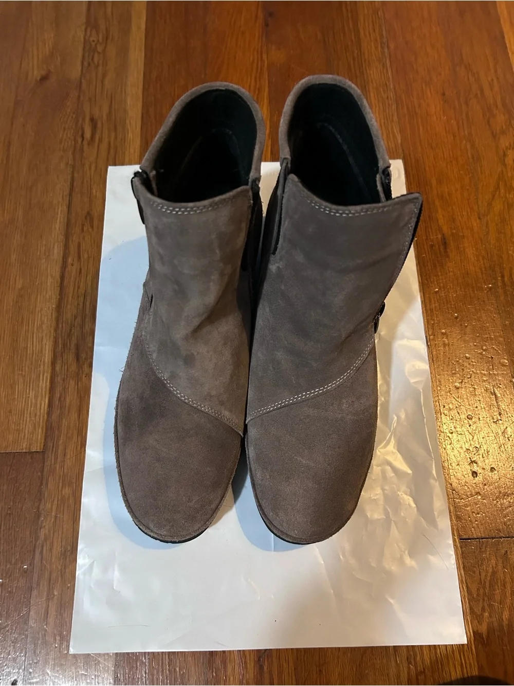Bjorndal Taupe Libby Leather Suede Ankle Boots Size 8